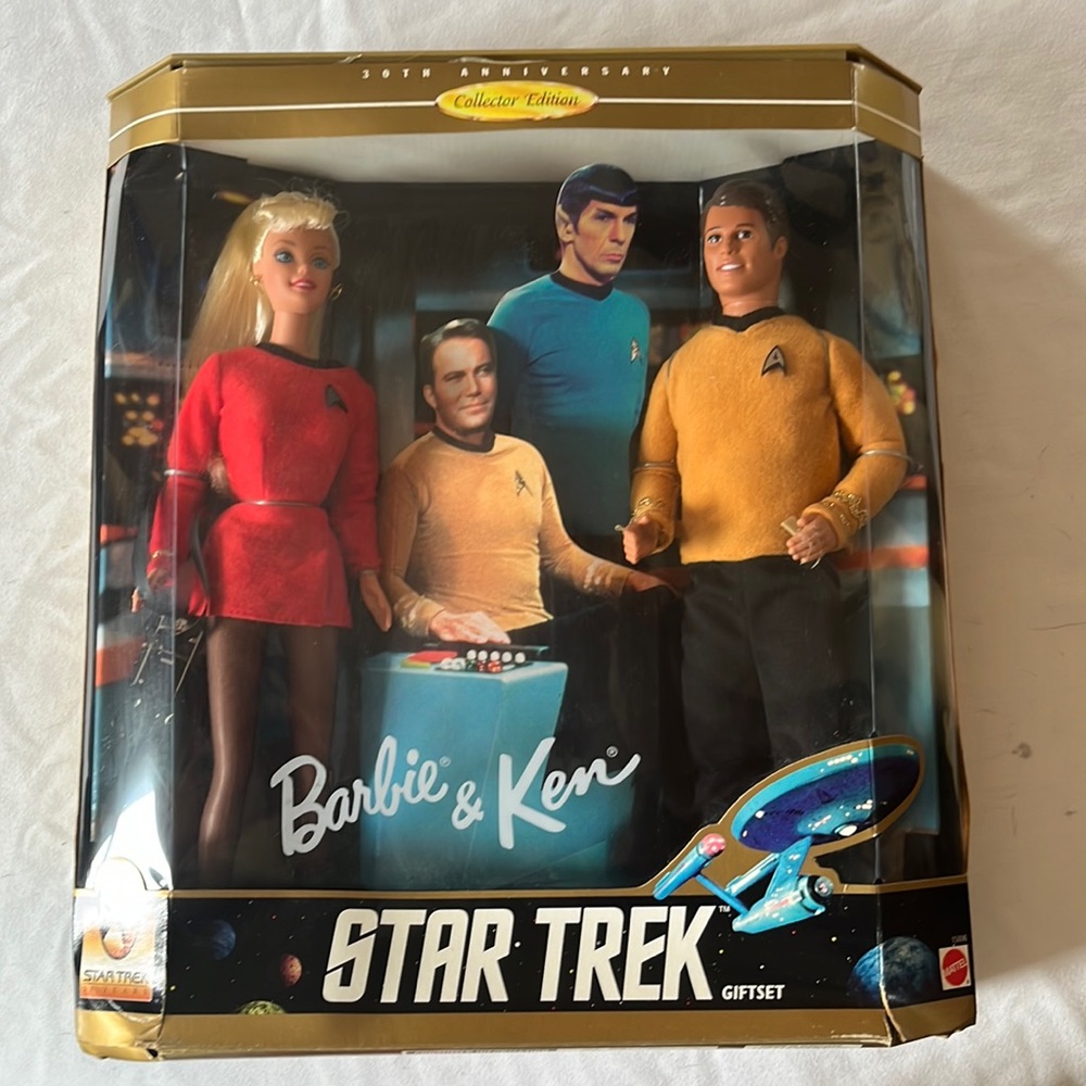 Barbie and Ken Star Trek Gift Set
